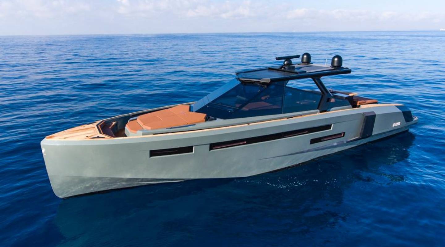 Evo Yachts 2
